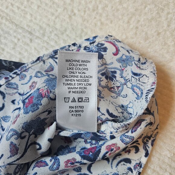 Maurices blue floral halter top - size Large - Picture 7 of 8